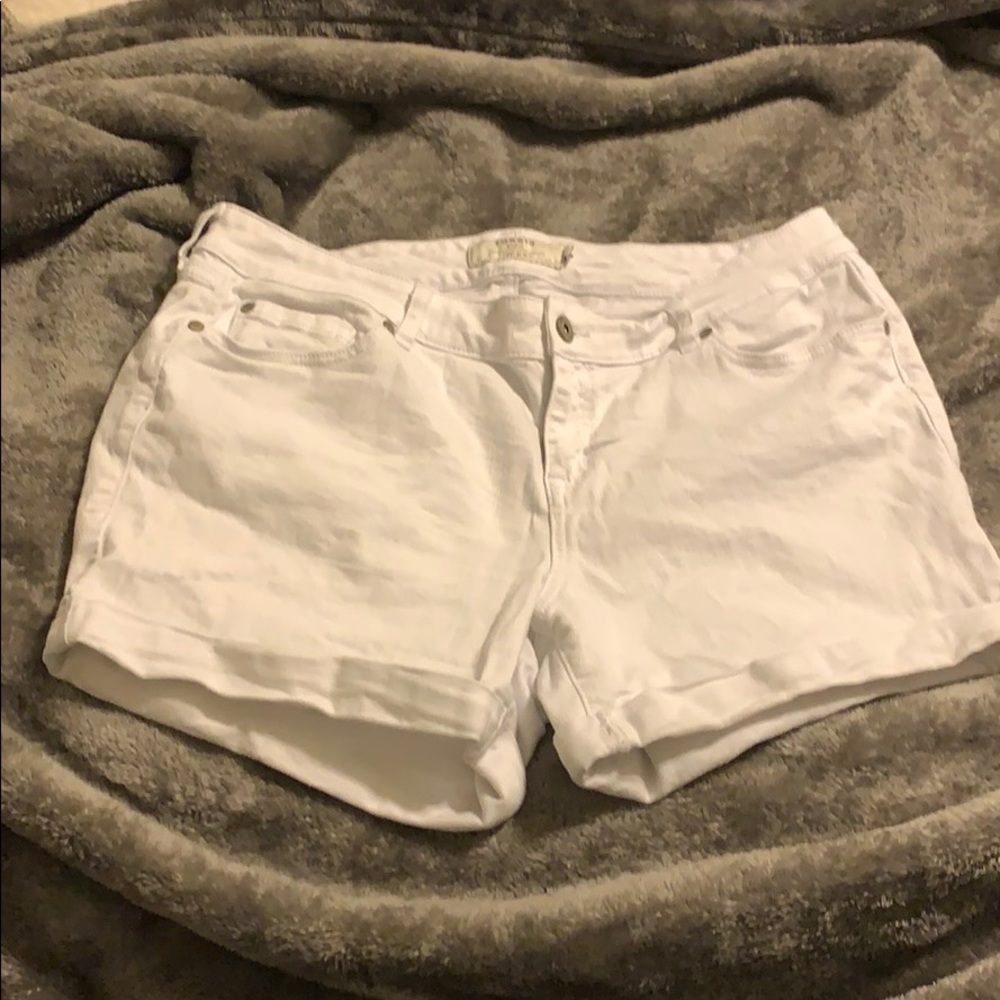 Women’s shorts